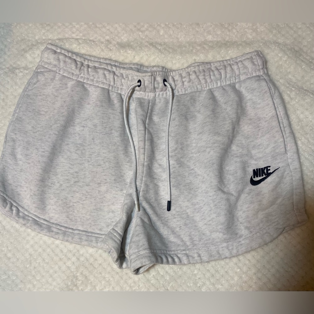 Nike Gray/white sweat shorts size medium